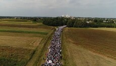 20-thousand Cross Procession to Pochaev Lavra: aerial video shooting