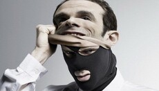 Cheap Patriotism of Raiders