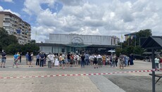 In Bucha, people in shorts 